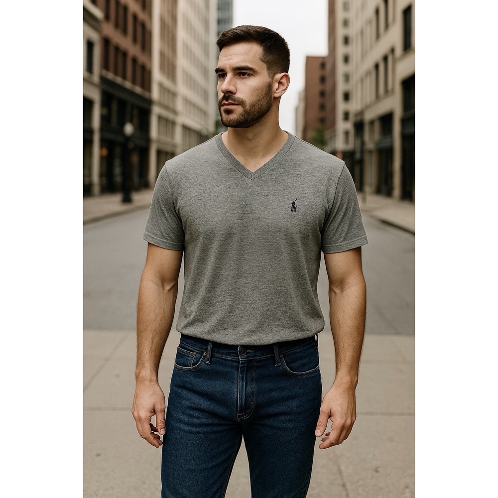 Polo Ralph Lauren Men's Large Classic Fit Heather Gray V-Neck T-Shirt Black Logo